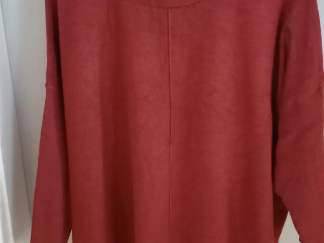 Billede 1 - Dame trøje 