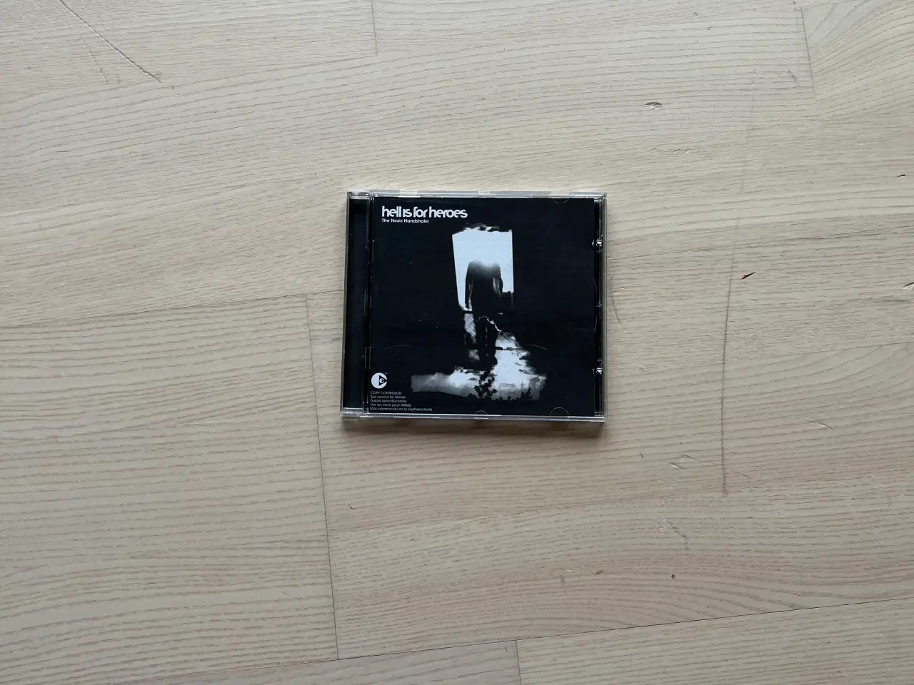 Billede 1 - Hell is for heroes