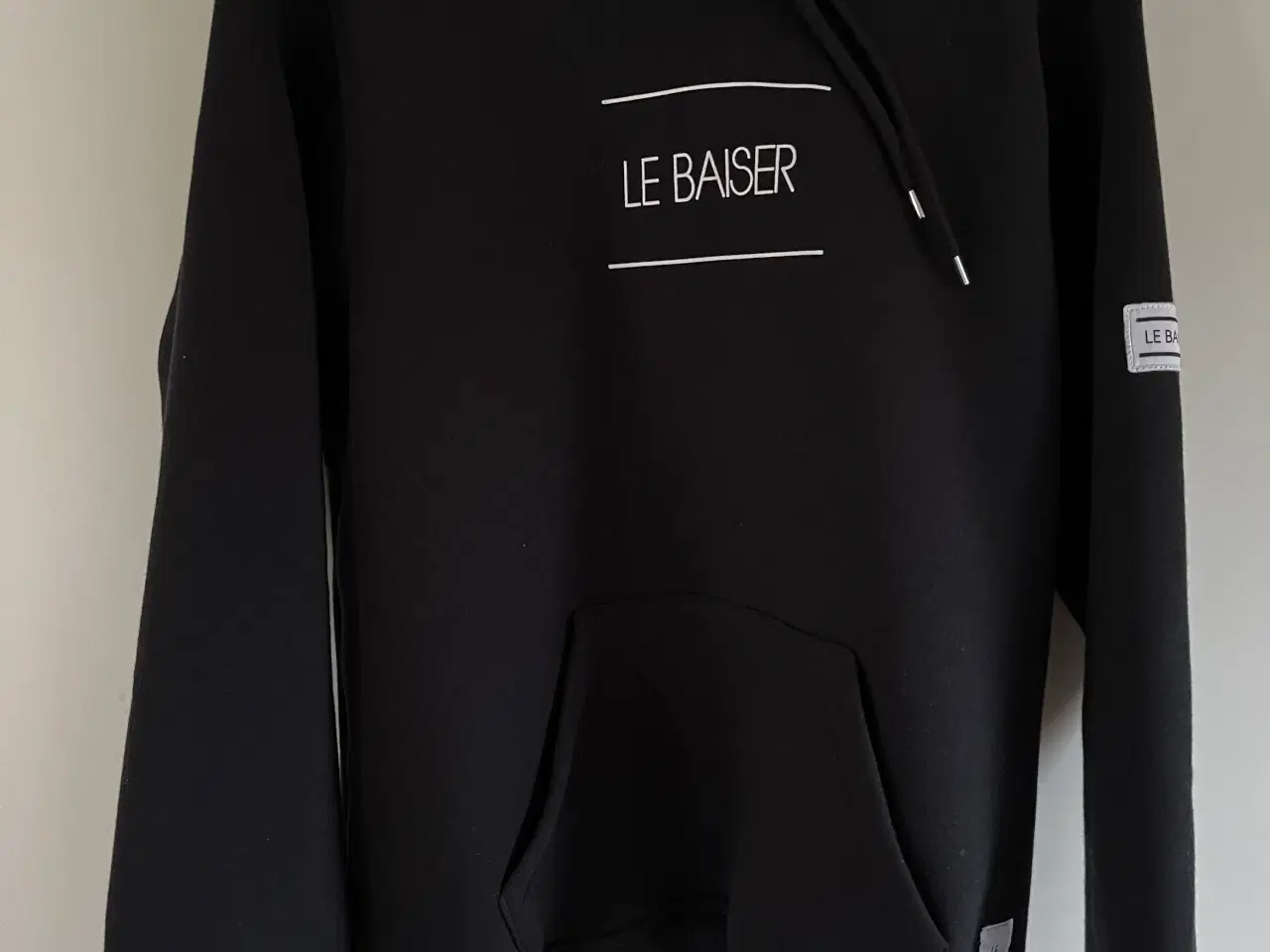 Billede 1 - Le Baiser hoodie str M