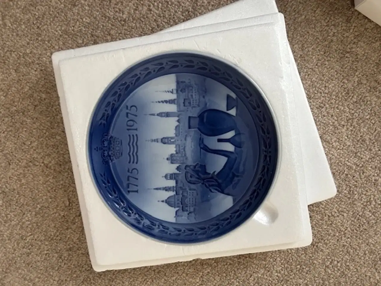 Billede 1 - Royal Copenhagen jubilæumsplatte