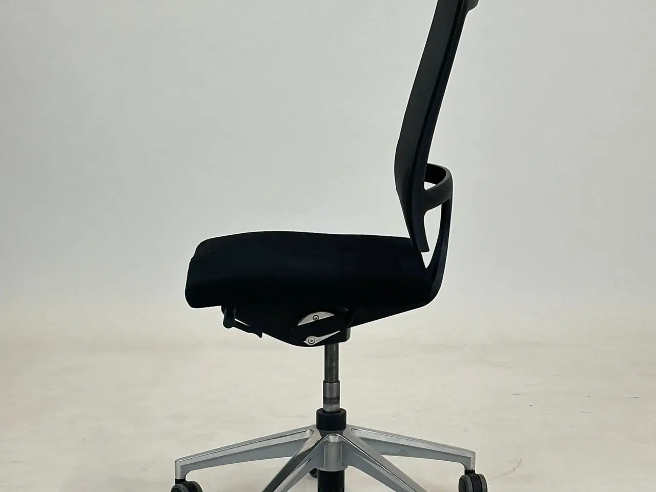 Billede 4 - Sedus Kontorstol – Sort med Krom Stel