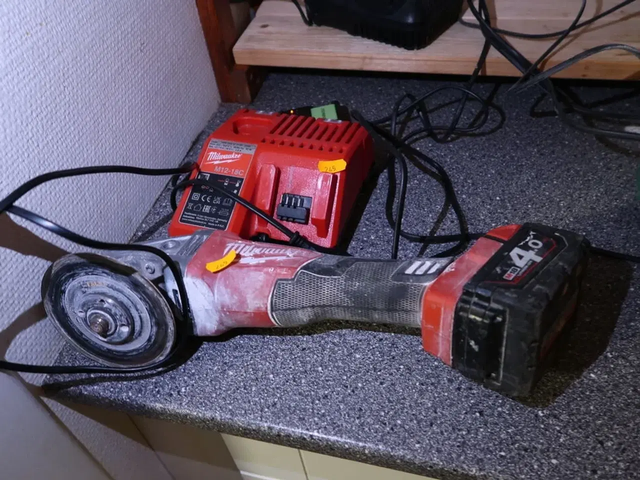 Billede 2 - Akku vinkelsliber MILWAUKEE M18 CAG125X med batteri og lader
