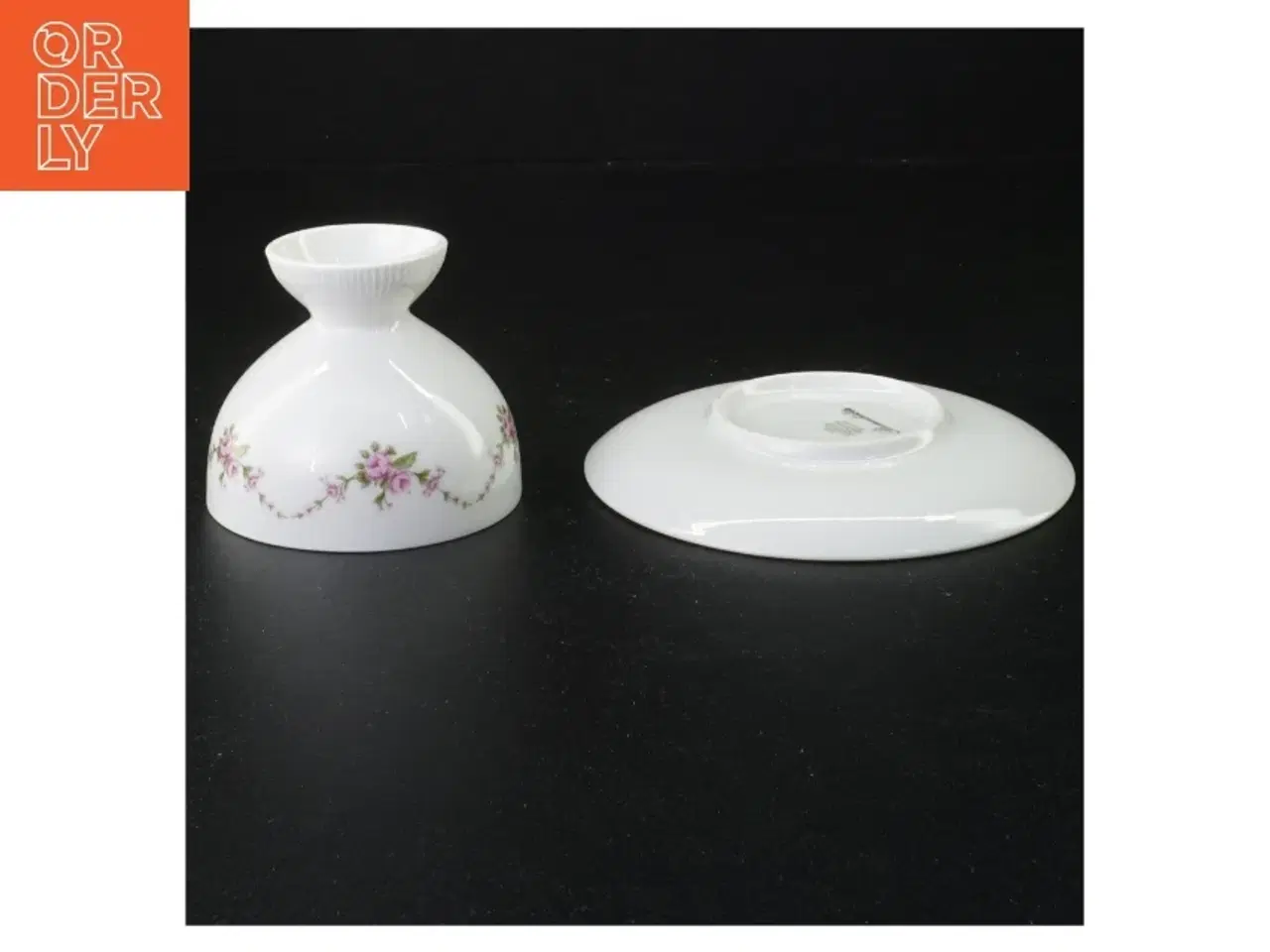 Billede 3 - 5 porcelænskopper og underkopper med blomstermotiv fra Benedikte (str. Diameter 13 cm kop 7 x 10 cm)