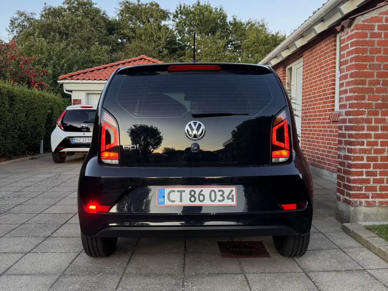 Billede 3 - Meget Velholdt Vw Up 2017