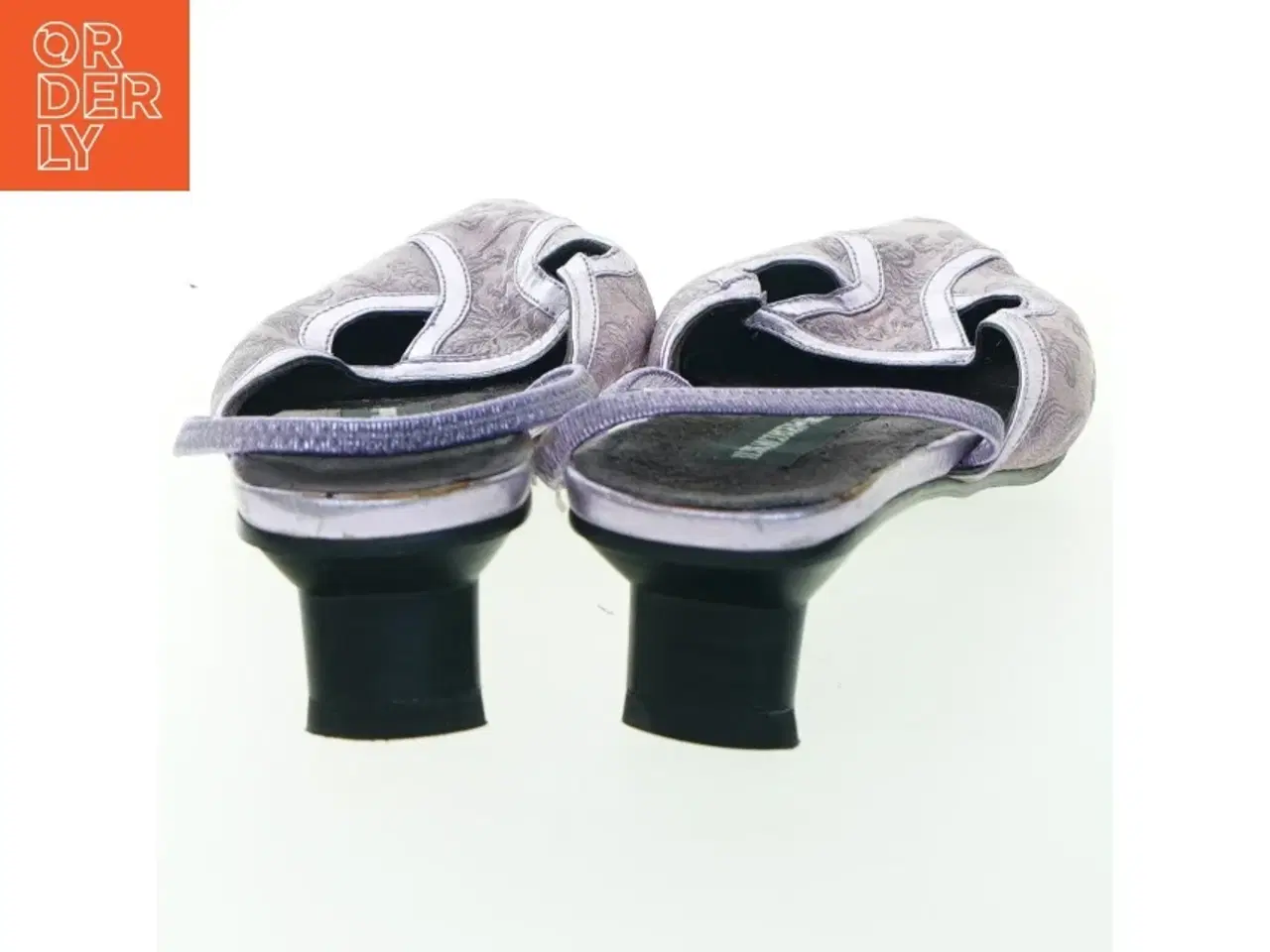 Billede 6 - Lilla damesko med lav hæl fra Ilse Jacobsen Hornbæk (str. 37 )