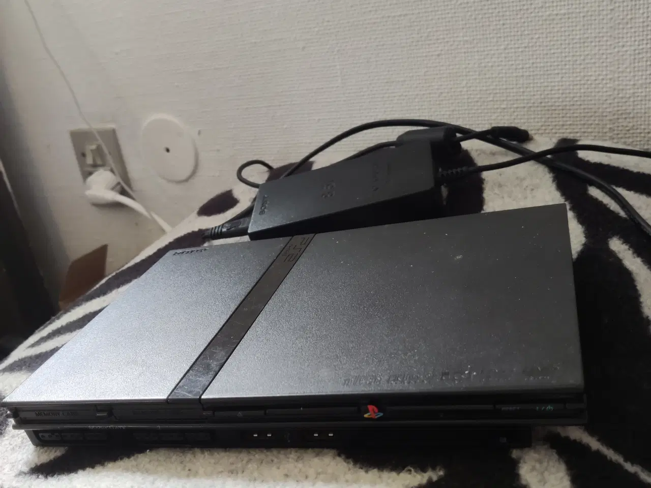 Billede 1 - PlayStation 2 ps2 DELVIST DEFEKT, giv et bud