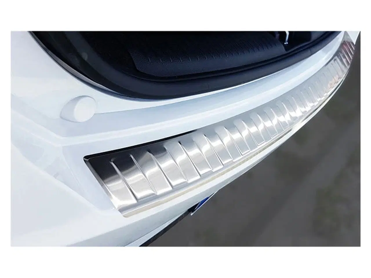 Billede 1 - Læssekantbeskytter Hyundai I30 III 5D 2020- Stål