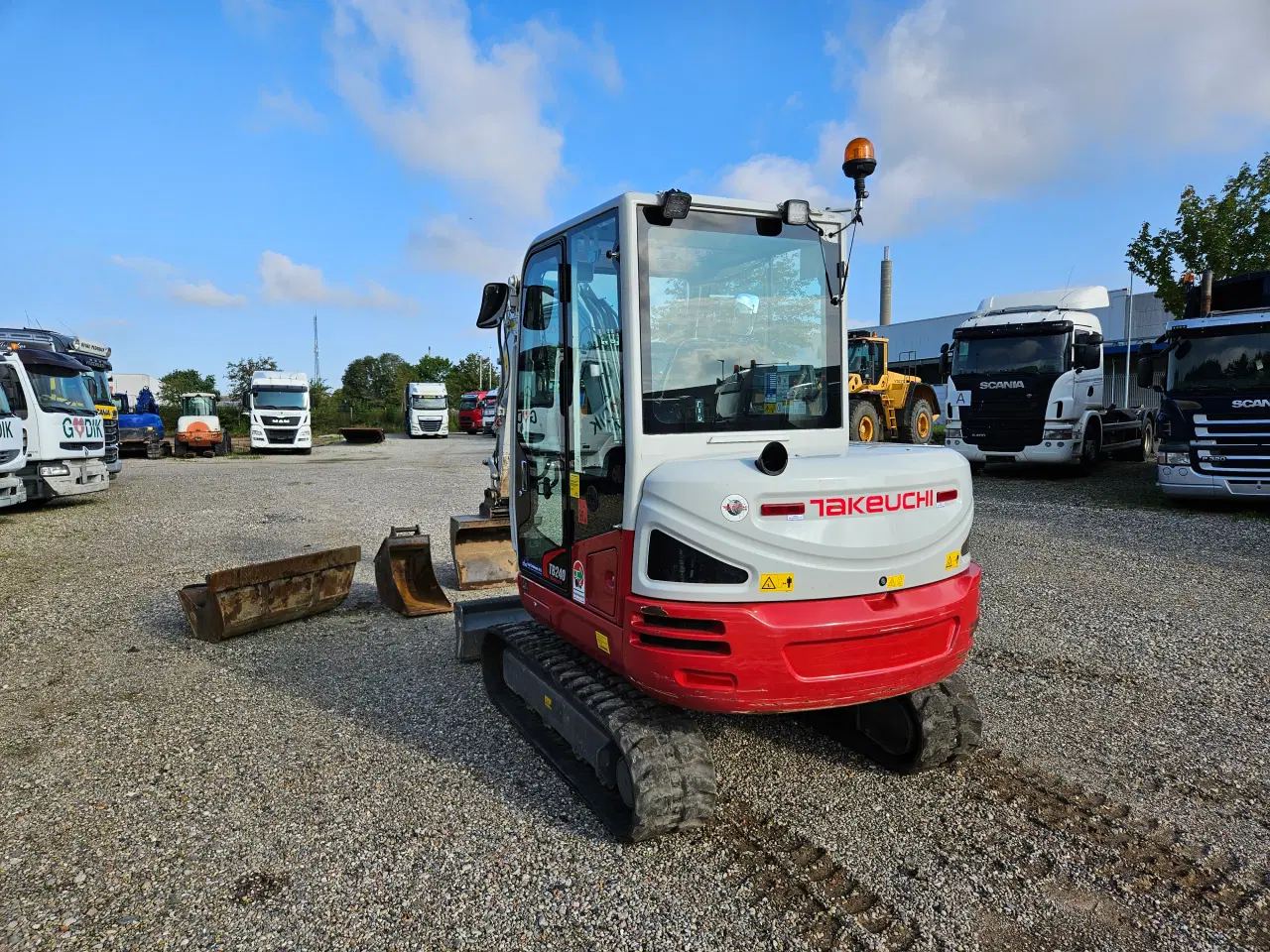 Billede 4 - Takeuchi TB 240 //3 Skovle//