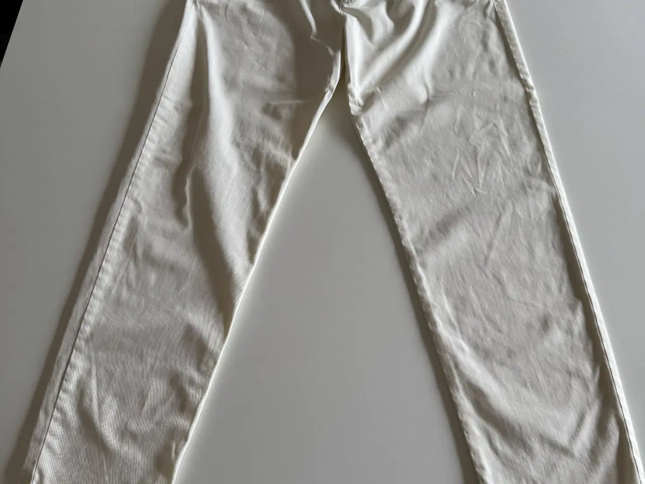 Billede 1 - Boss bukser chinos str 38