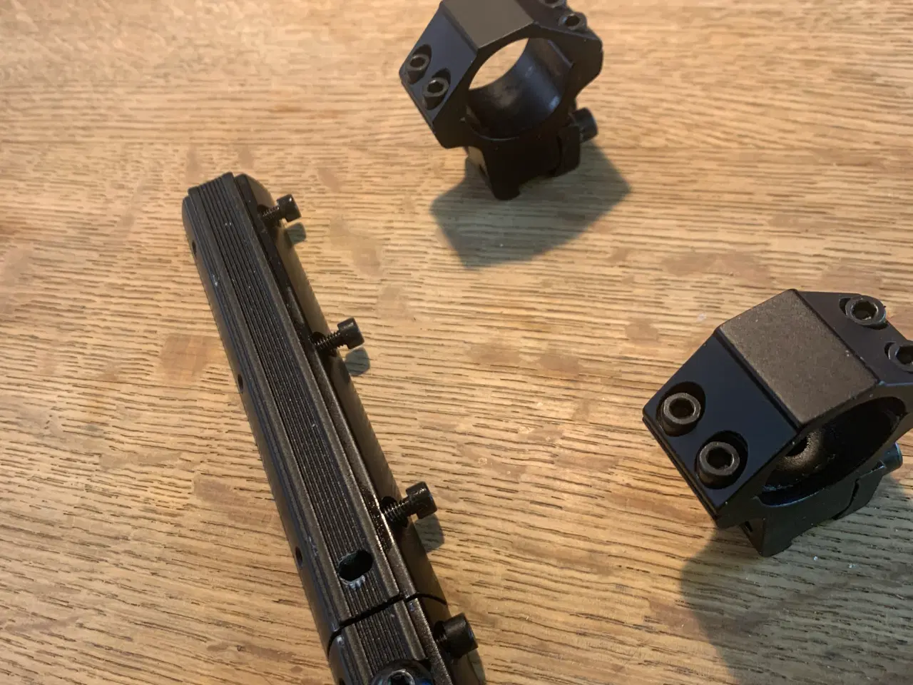 Billede 2 - Kikkert montage tårne og skinne til 11 rail 25.4mm