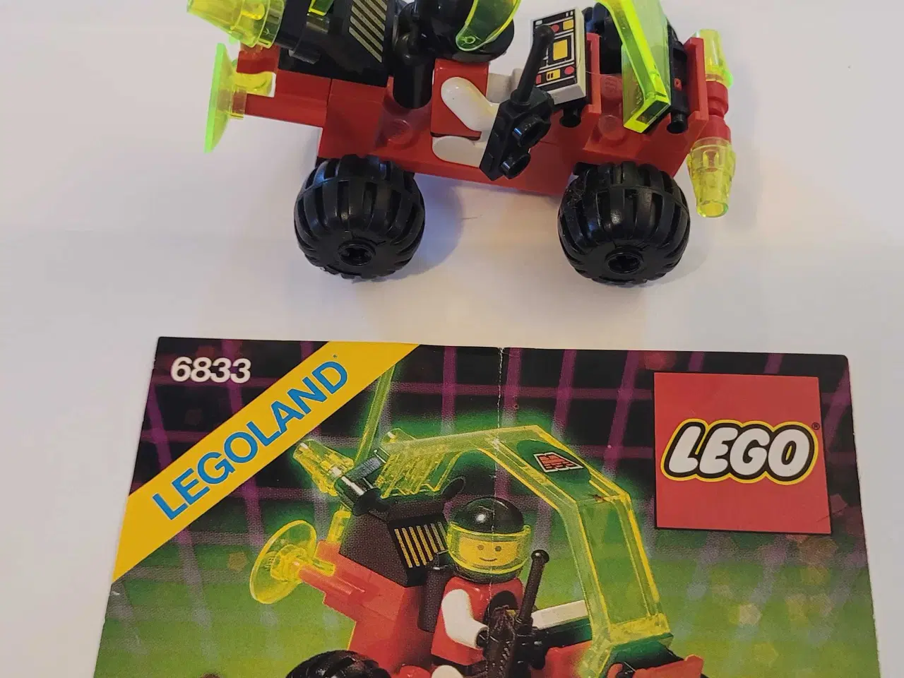 Billede 2 - LEGO Space Police køretøj 6833