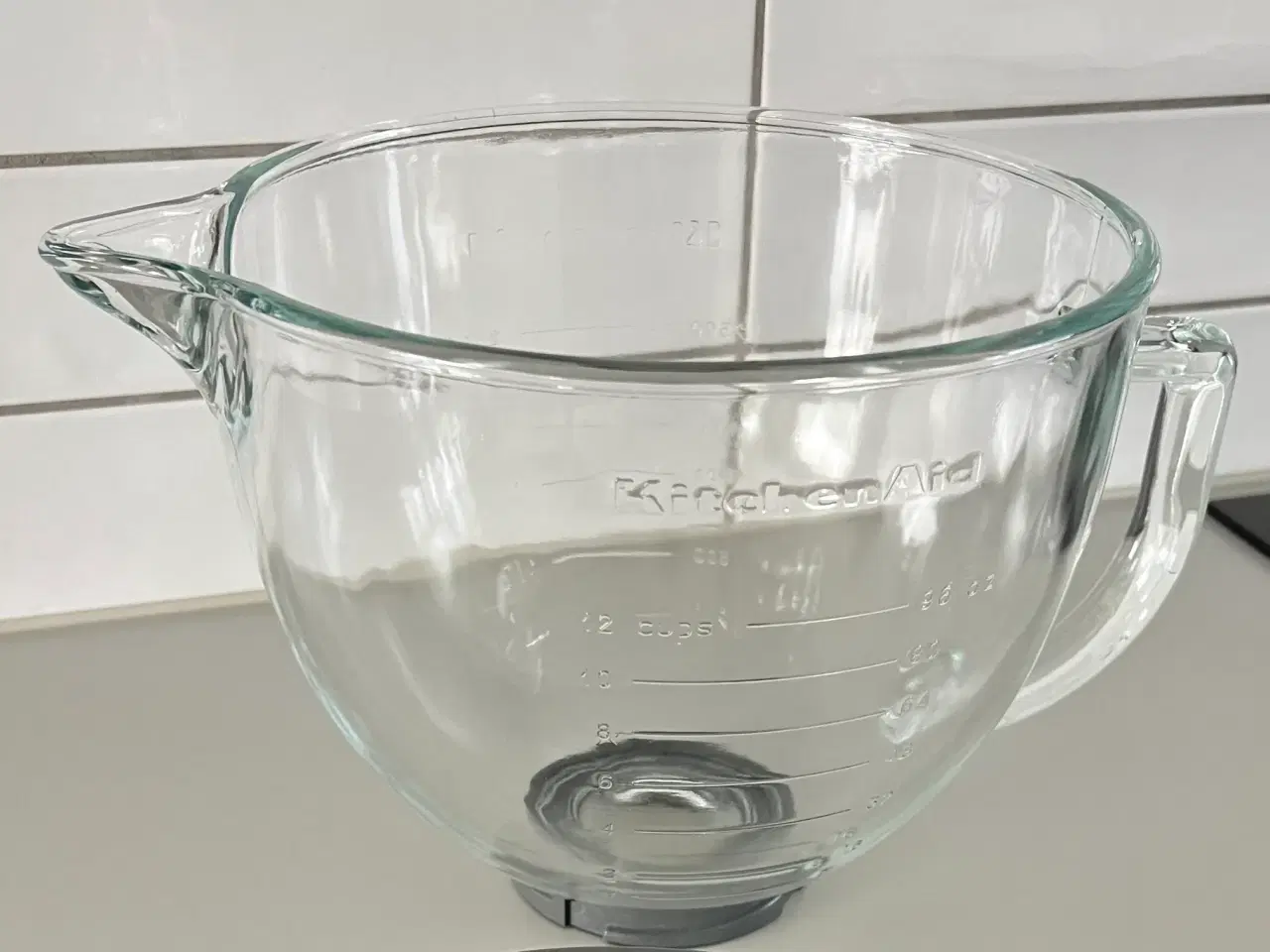 Billede 1 - KitchenAid Glasskål  4,7 liter