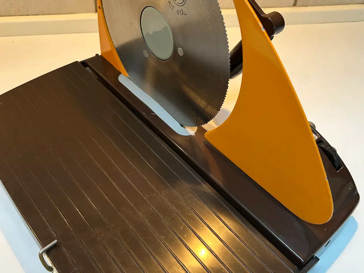 Billede 3 - EVA Pålægsmaskine i orange og brun