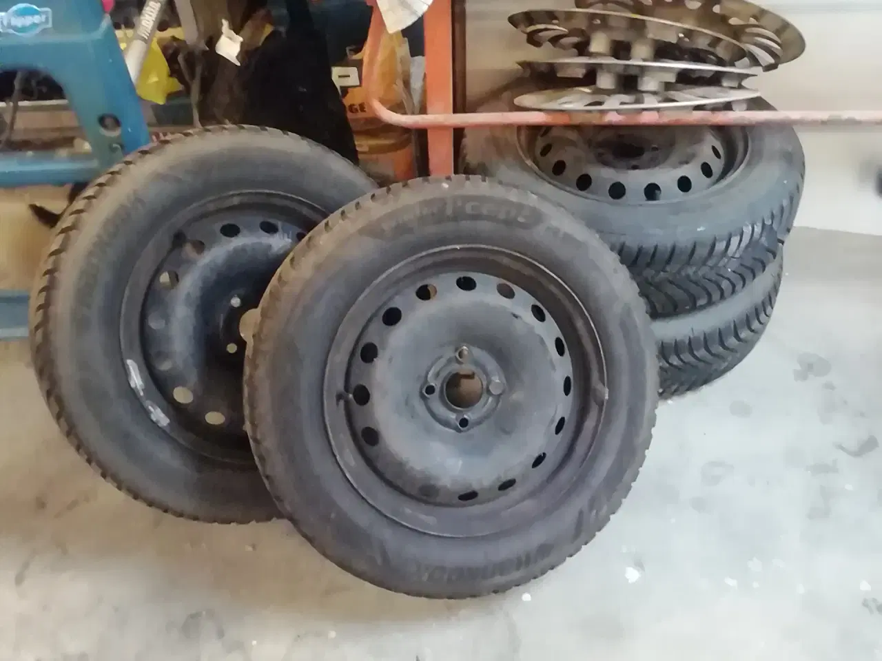 Billede 3 - 4 vinterhjul 