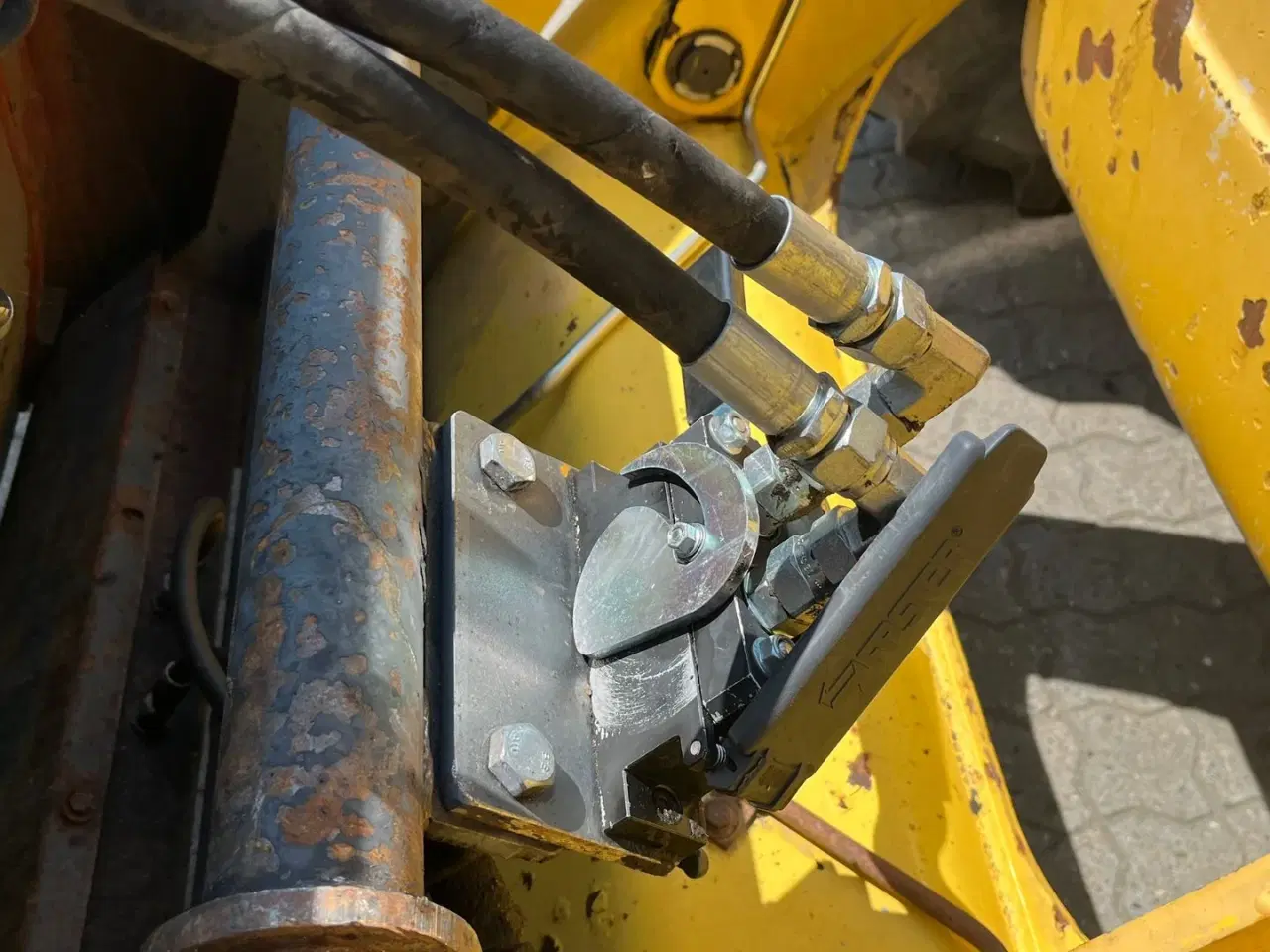 Billede 5 - New Holland B115 B Udskudsarm hurtigskifte mm.