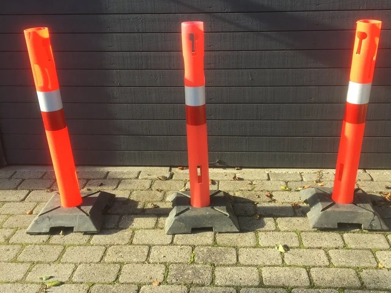 Billede 2 - Afspærrings stolper KUN UDLEJNING