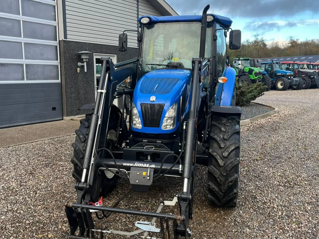 Billede 8 - New Holland TD5.75 Med frontlæsser med parallelføring, 3die funktion, euro-skifte
