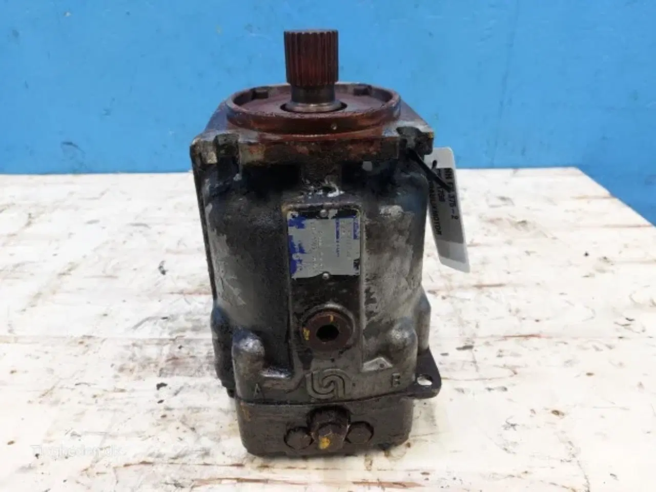 Billede 7 - New Holland FX375 Hydraulikmotor 89511750