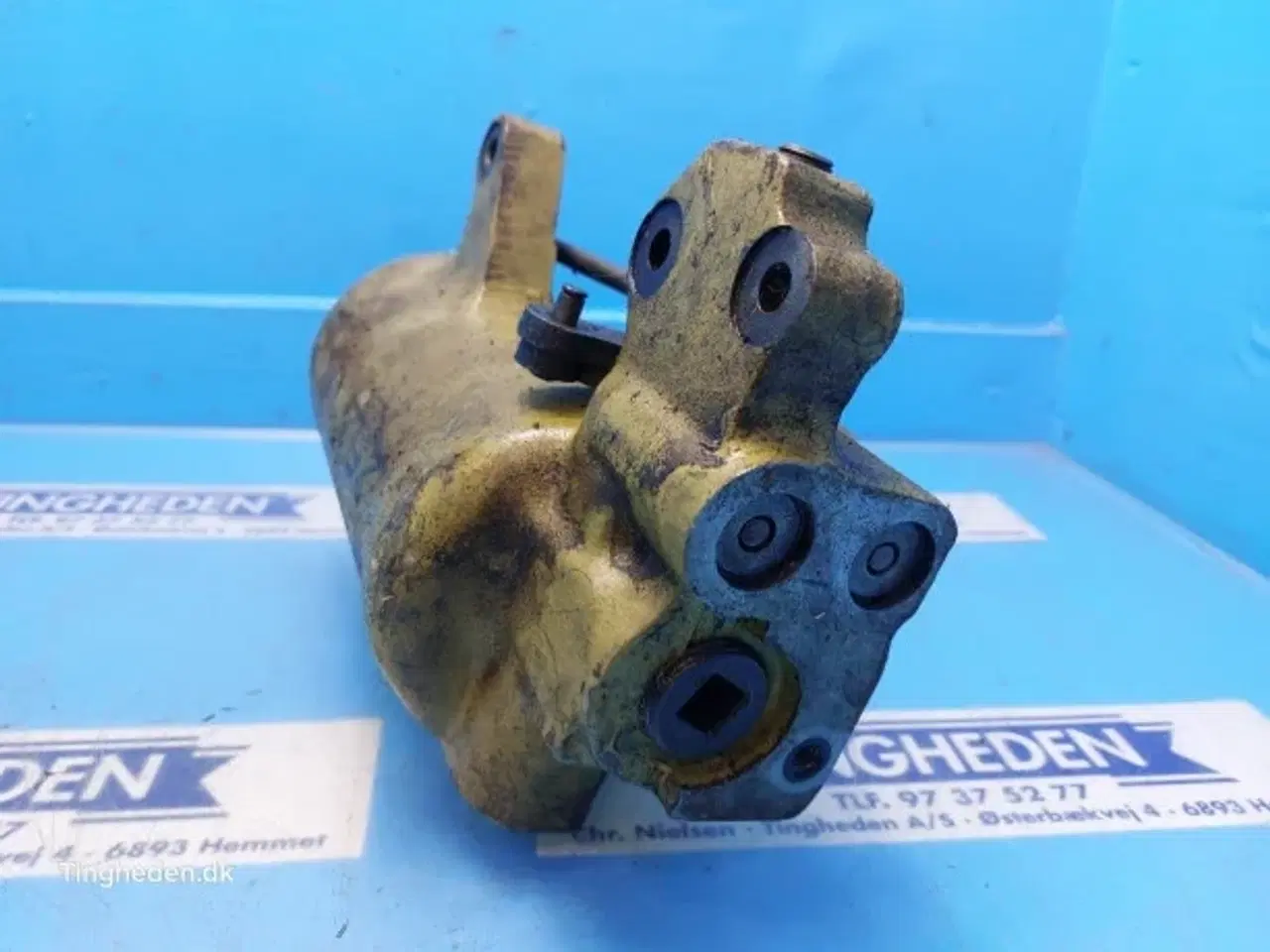 Billede 11 - John Deere 2040 Liftcylinder AL64833