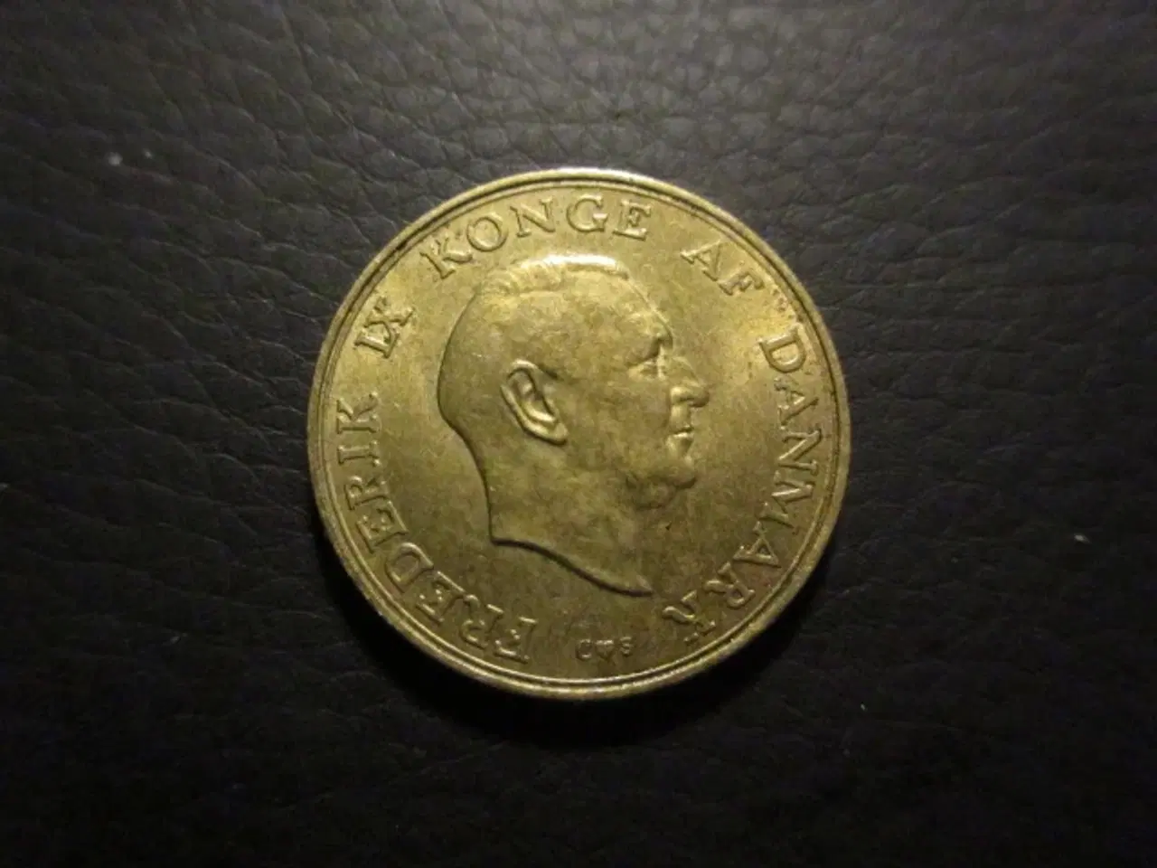 Billede 2 - 1 kr 1956 møntskær