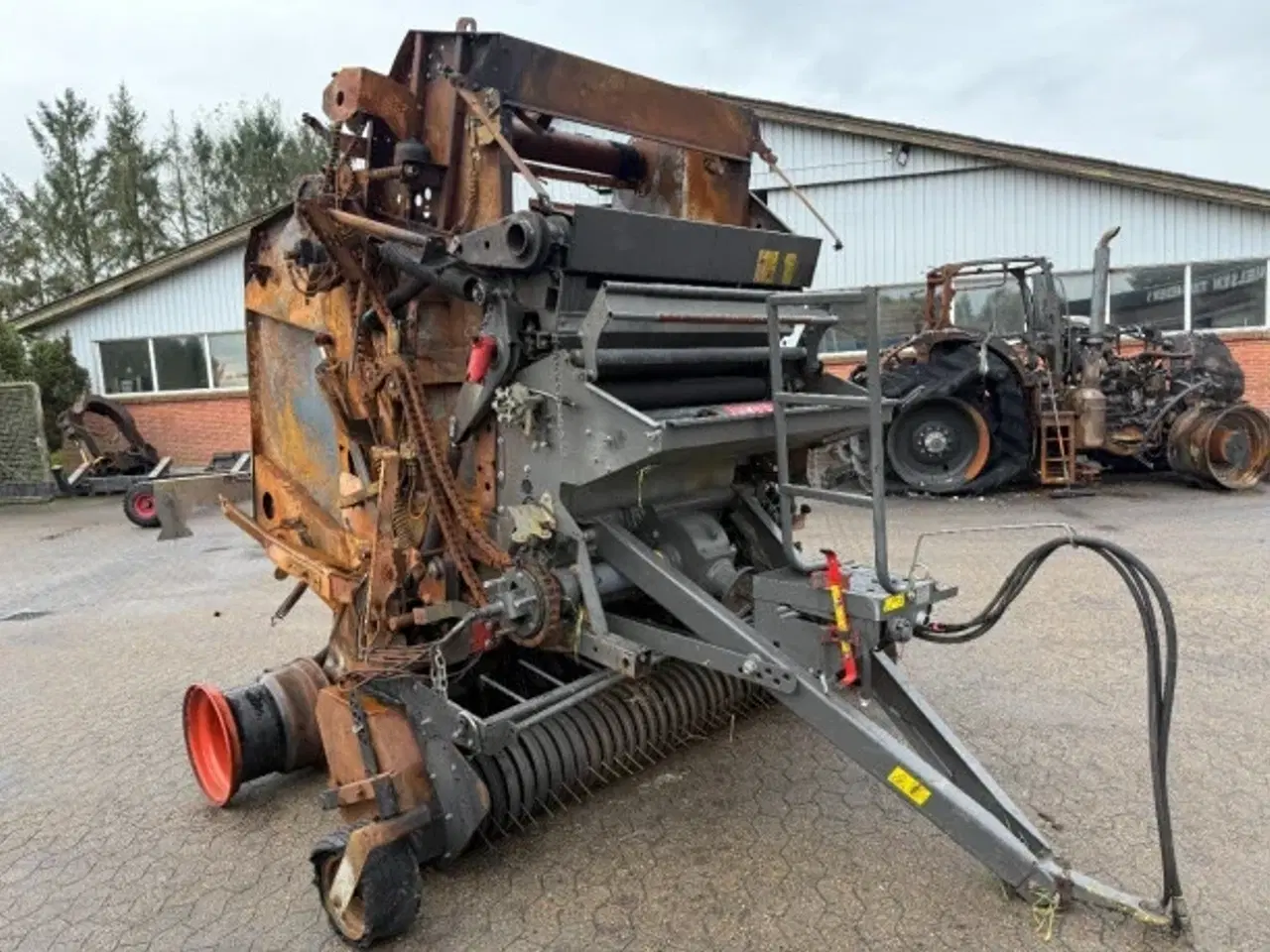 Billede 2 - Claas Variant 385RC (Sælges i Dele/For parts)