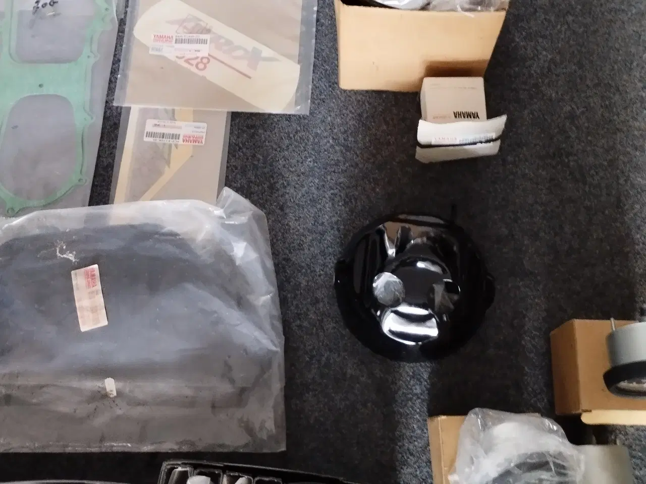Billede 12 - Nye reservedele til Yamaha M. C.      ( se %)