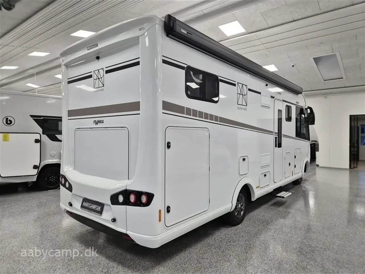 Billede 2 - 0 - Frankia Platin Pure I 7400 GD Edition   Top udstyret 5 Stjernet Camper på Mercedes