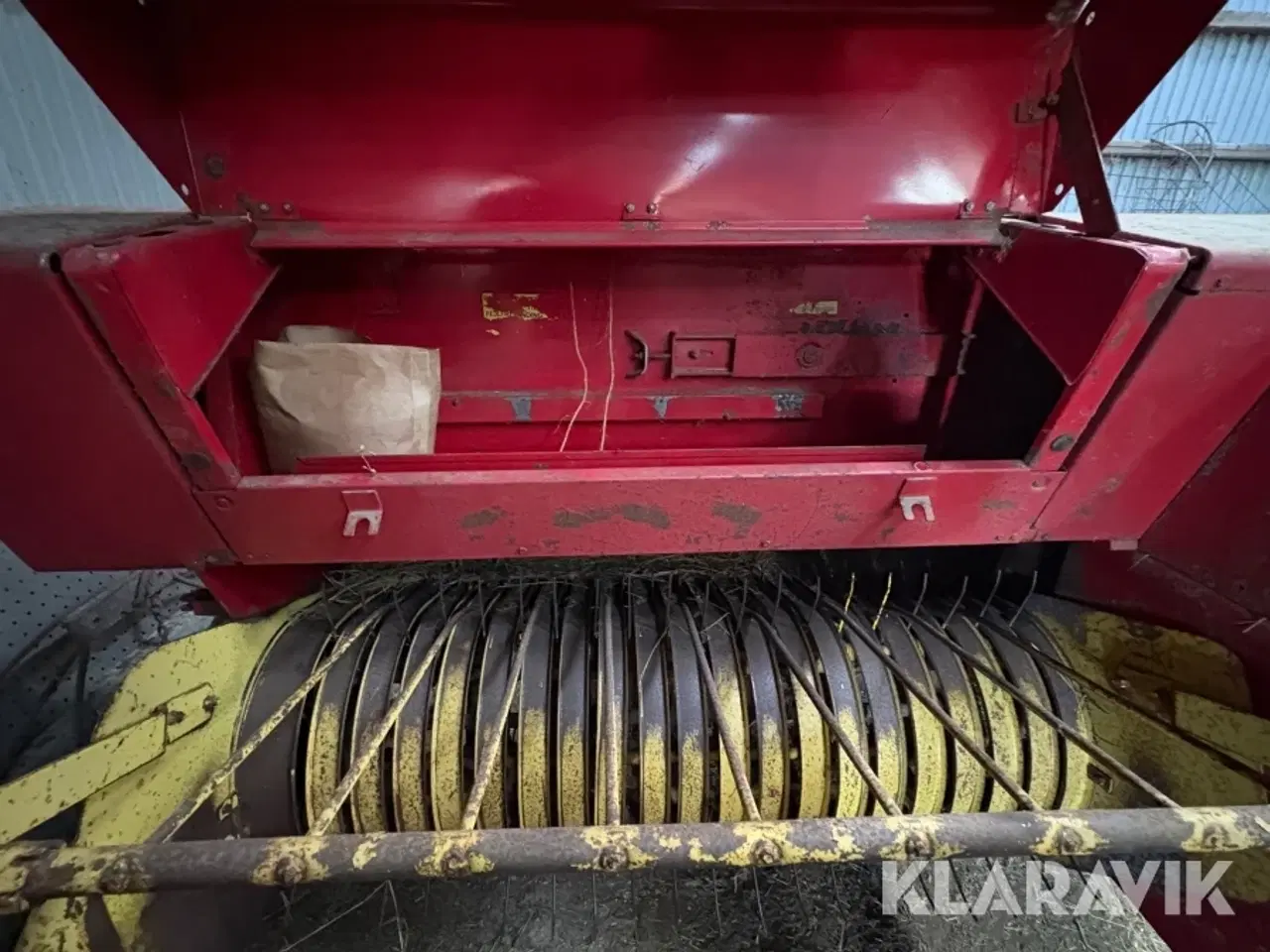 Billede 9 - Små Ballepresser New Holland 276