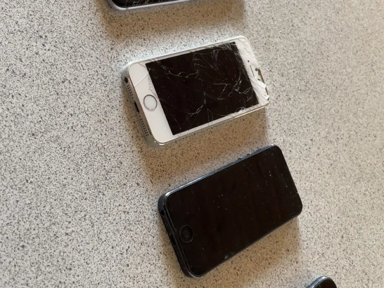 Billede 1 - Gamle telefoner 