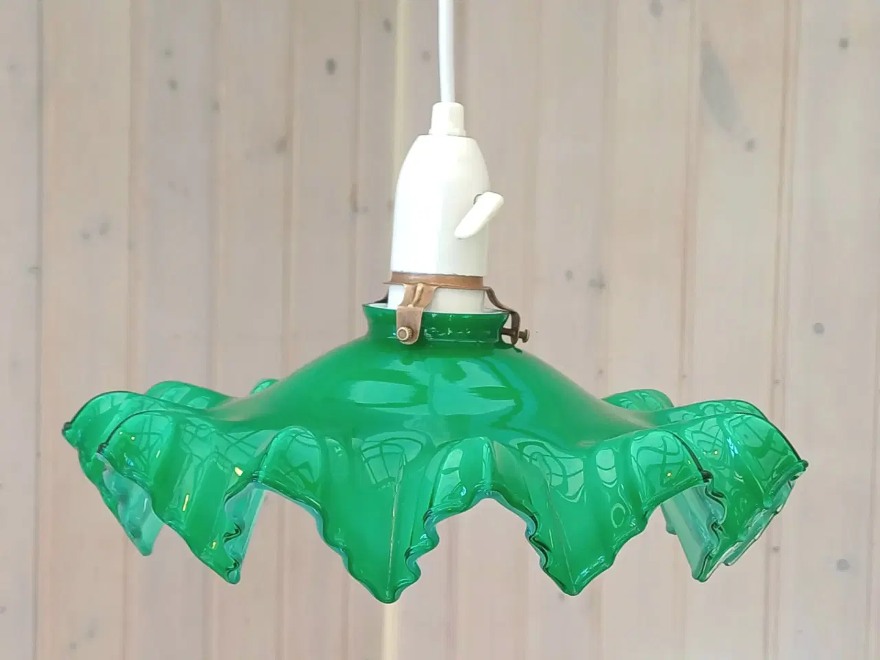 Billede 6 - Retro/vintage loftlampe med grøn glasskærm