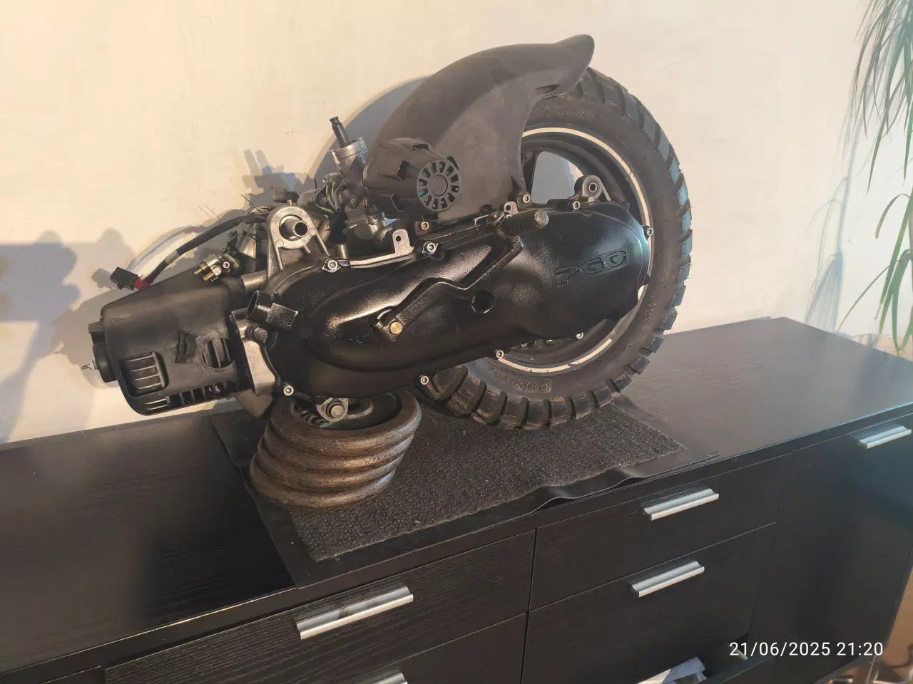 Billede 1 - Nyrenoveret 125cc PGO-motor 2takt med alt tilbehør