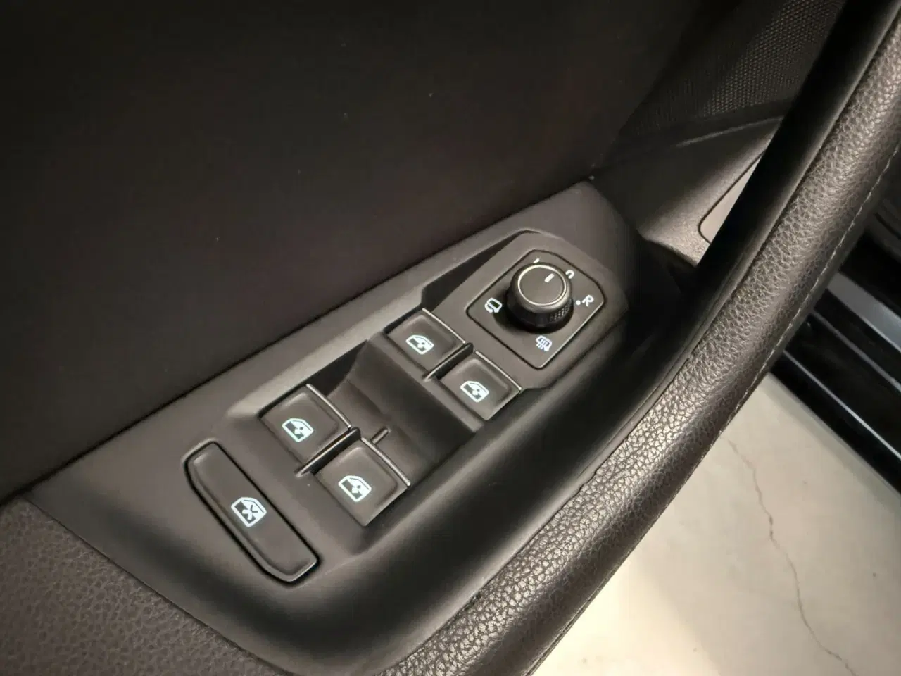 Billede 9 - VW Passat 2,0 TDi 150 Highline Variant DSG