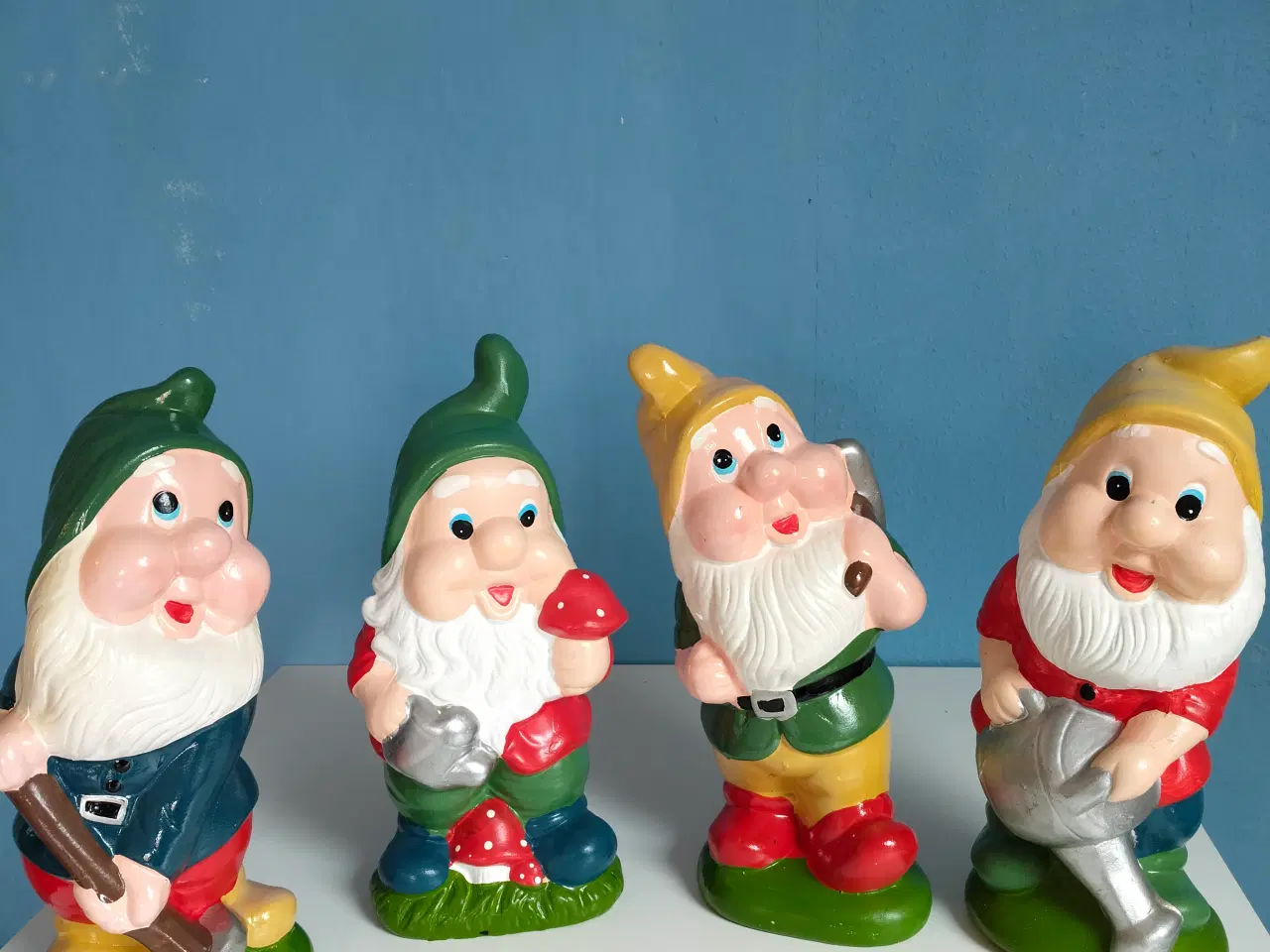 Billede 1 - 🎅🧙‍♂️ Samling af dekorative nisser