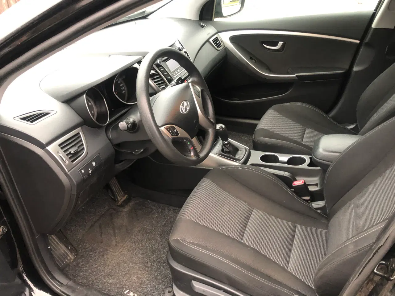 Billede 4 - Hyundai I-30 crdi 5dørs mpv