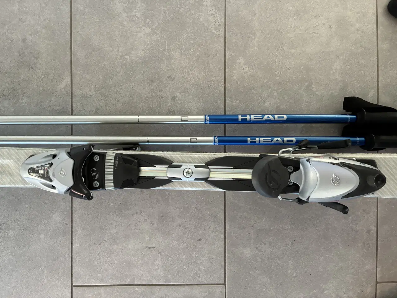 Billede 3 - Head c140 Lightning