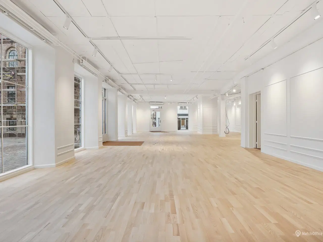 Billede 3 - Flot lejemål på Torvet/Korsgade i centrum – butik, restaurant, bank etc.