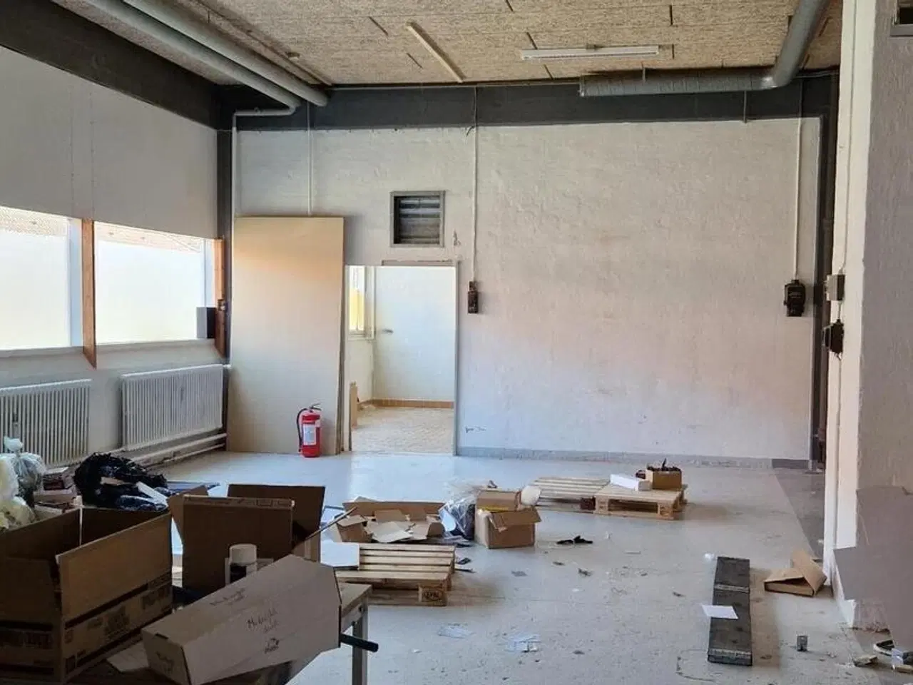 Billede 5 - 225m² lejemål ledigt 1/4 2026. Masser af udnyttelsesmuligheder..