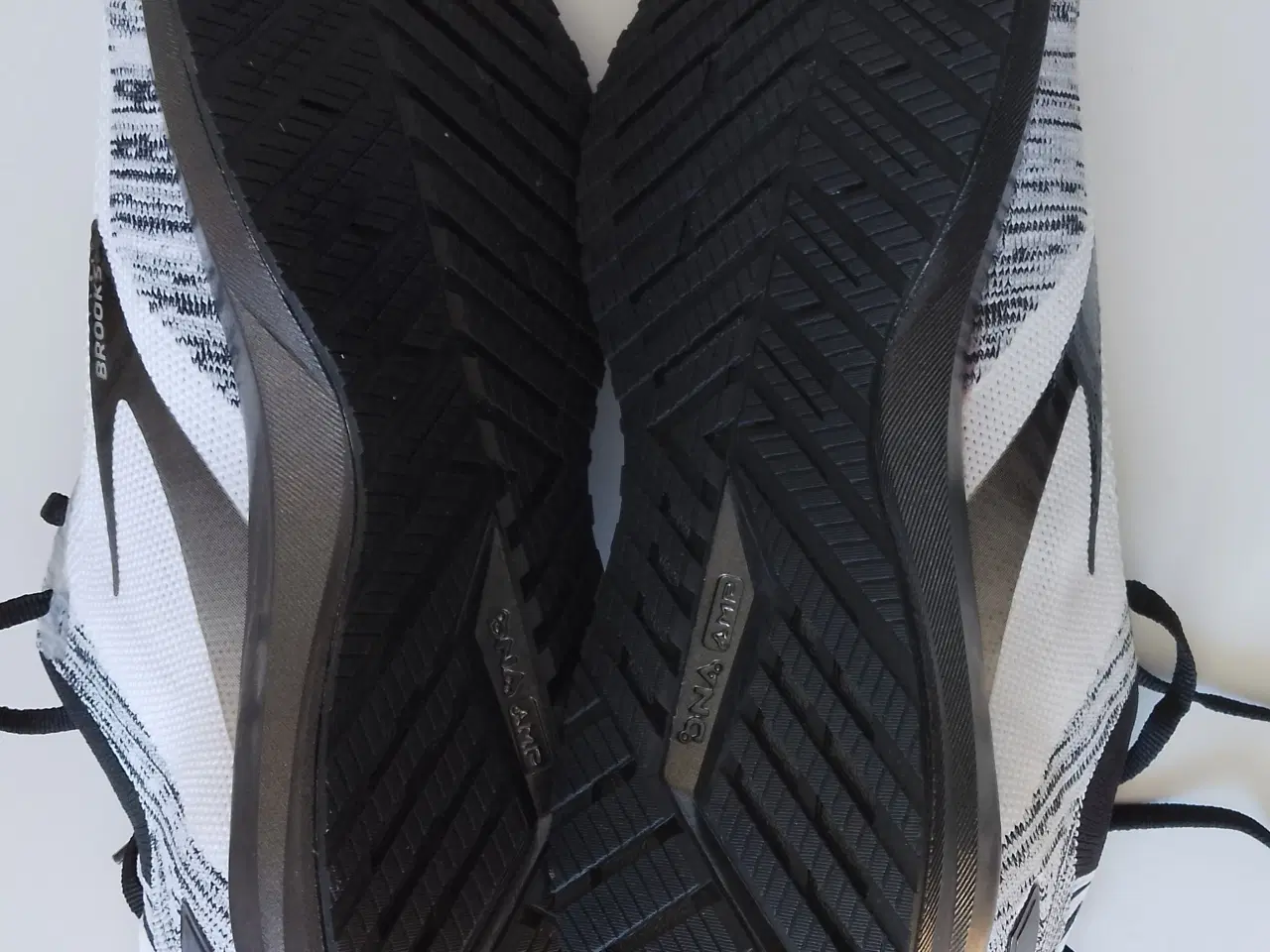 Billede 6 - Brooks Levitate 4 