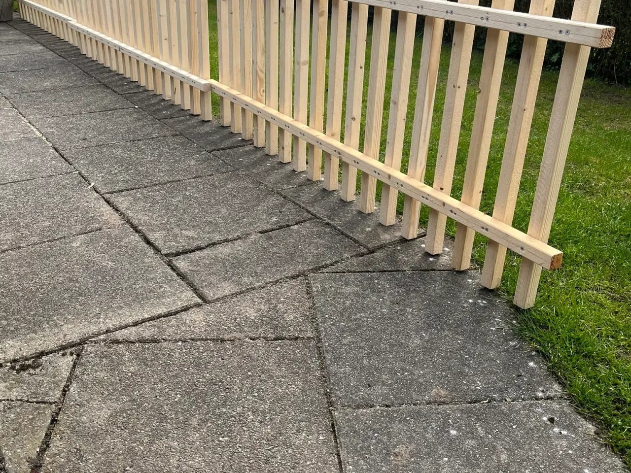 Billede 3 - Træhegn stakit i varmebehandlet træ
