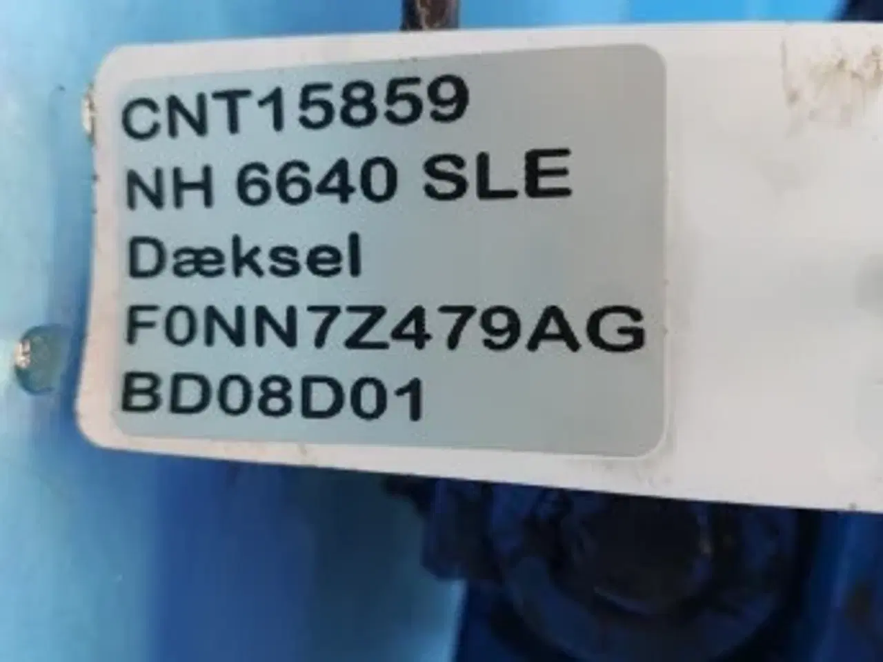 Billede 17 - New Holland 6640 Dæksel F0NN7Z479AG