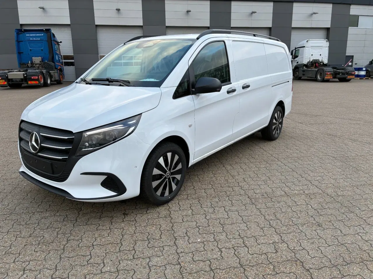 Billede 1 - Mercedes Vito 119 2,0 CDi A2 Kassevogn SELECT aut. RWD