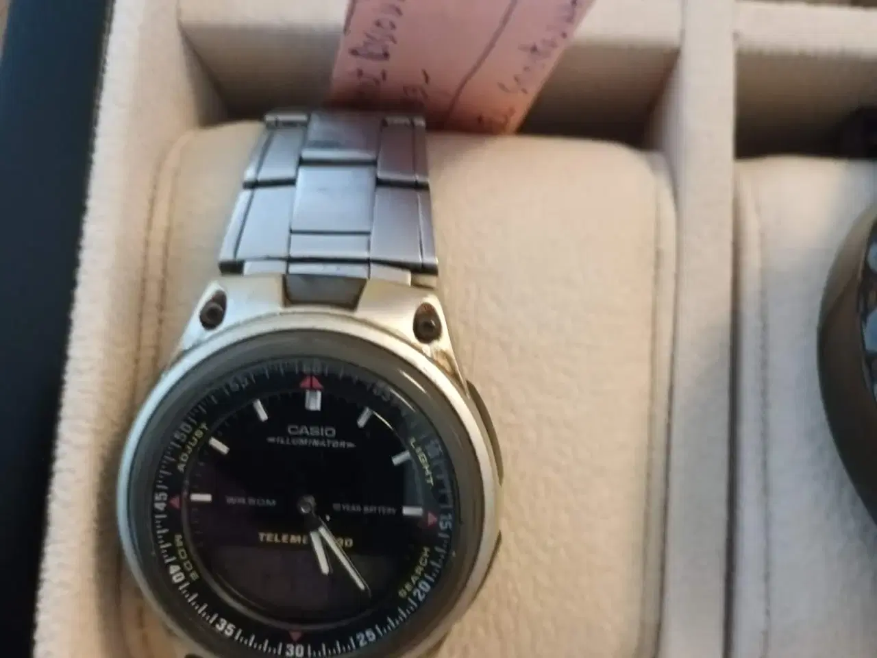 Billede 3 - Ur-samling - 3 stk. Casio og 1 stk. Kaoz i kasse.