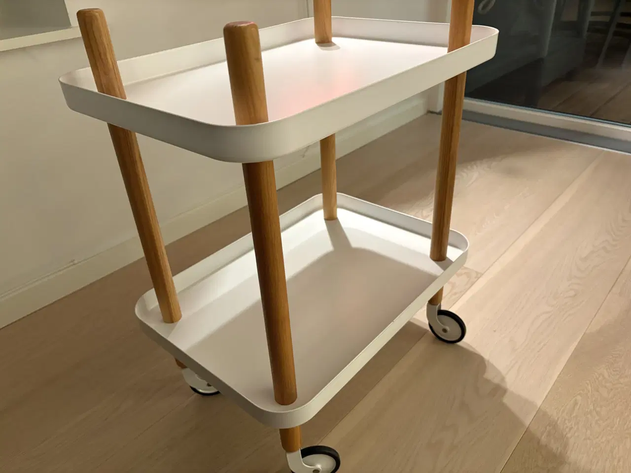 Billede 3 - Rullebord/barbord, Normann Copenhagen