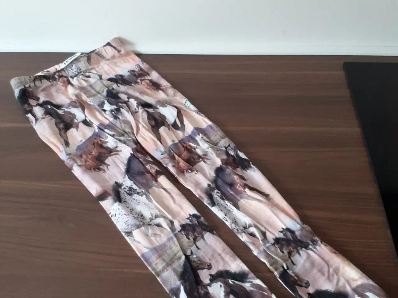 Billede 3 - leggings mærke vare str 128/8år