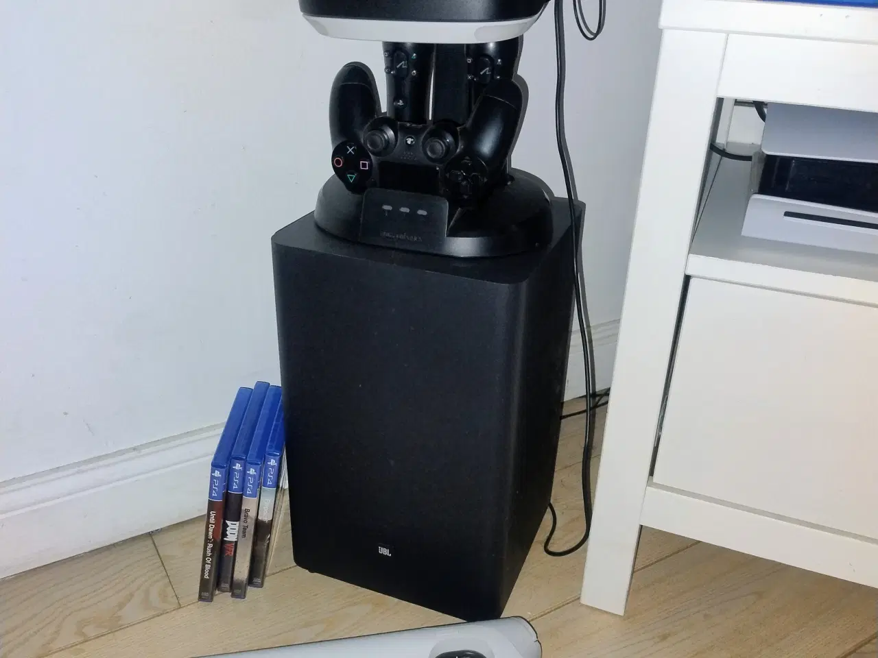 Billede 1 - Sælges: PSVR vers. 2 med tilbehør