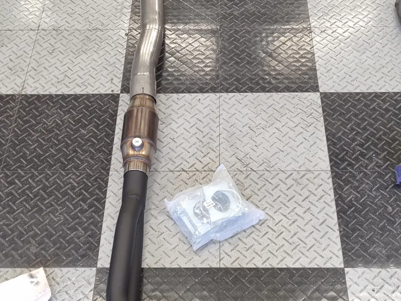 Billede 13 - SUPER FIN POLAR MED MASSER AF UDSTYR 