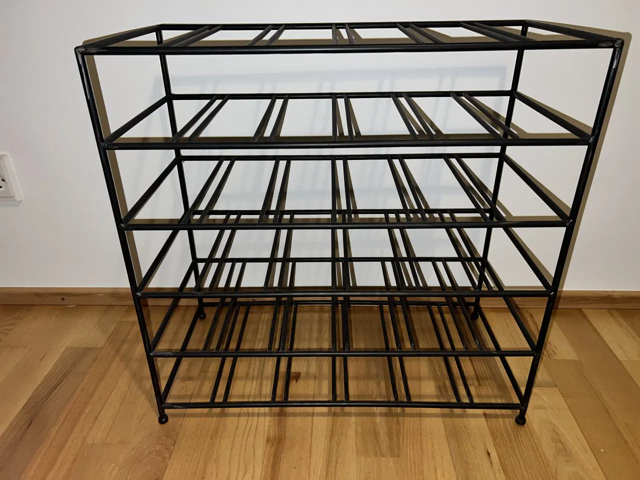 Billede 1 - Vinreol 36 flasker