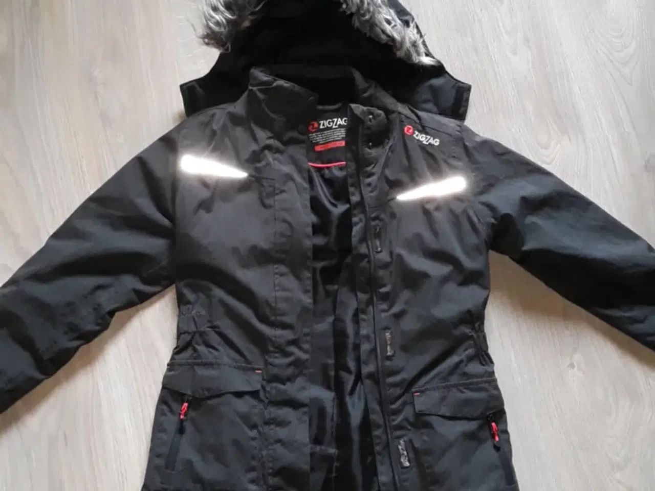 Billede 9 - flyvedragt og jakke til pige 2 - 10 år