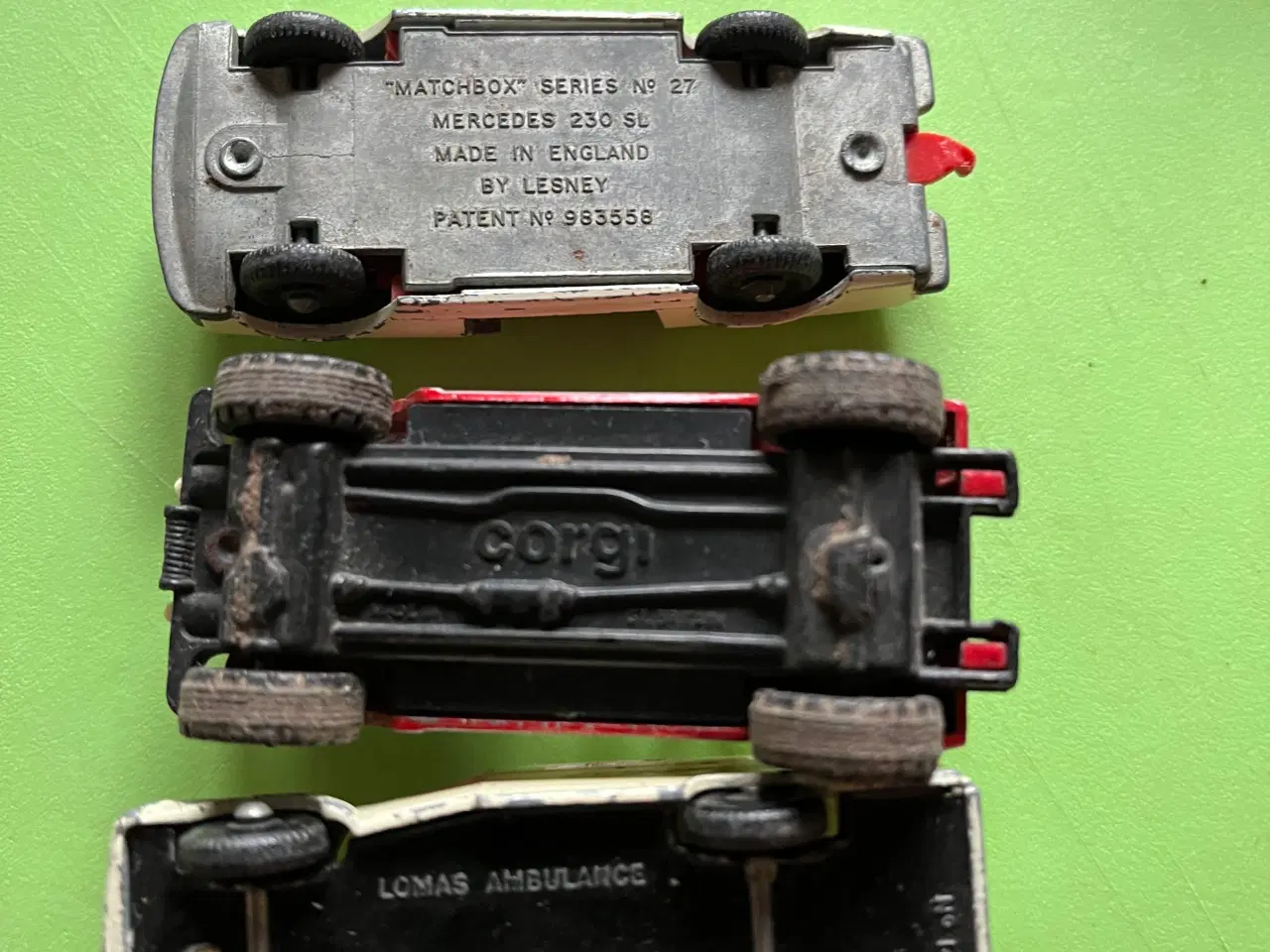 Billede 5 - 3+5 små legetøjsbiler. Giv bud.