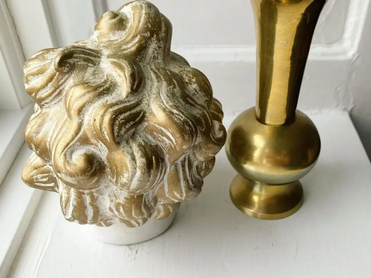 Billede 5 - Lerhoved, hvidt m guldhår